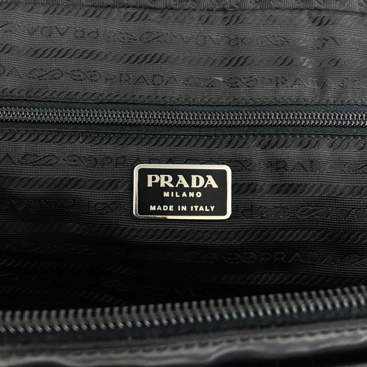 PRADA Triangle Logo Padlock Totebag Black Vintage 5g8nni