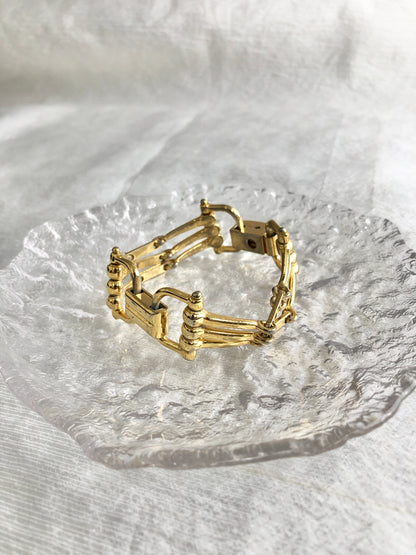 CELINE Horse Bit Bracelet Gold Vintage vyxeaa