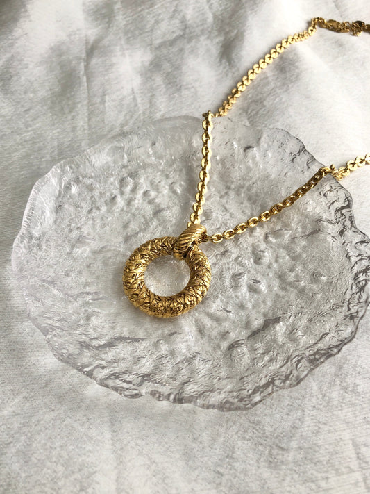 Yves Saint Laurent Necklace Gold Vintage yp8kbv