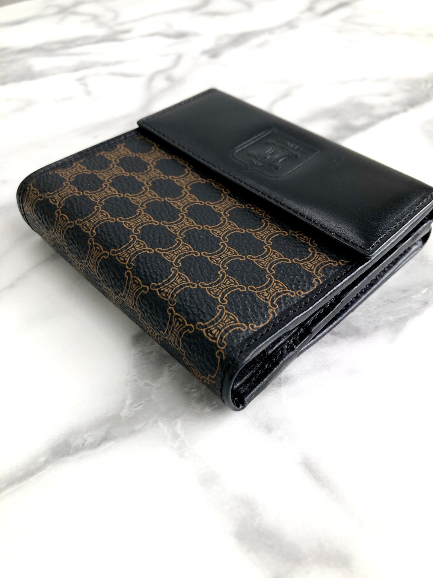 CELINE Macadam Blason Folded Wallet Black Vintage xtw4xv