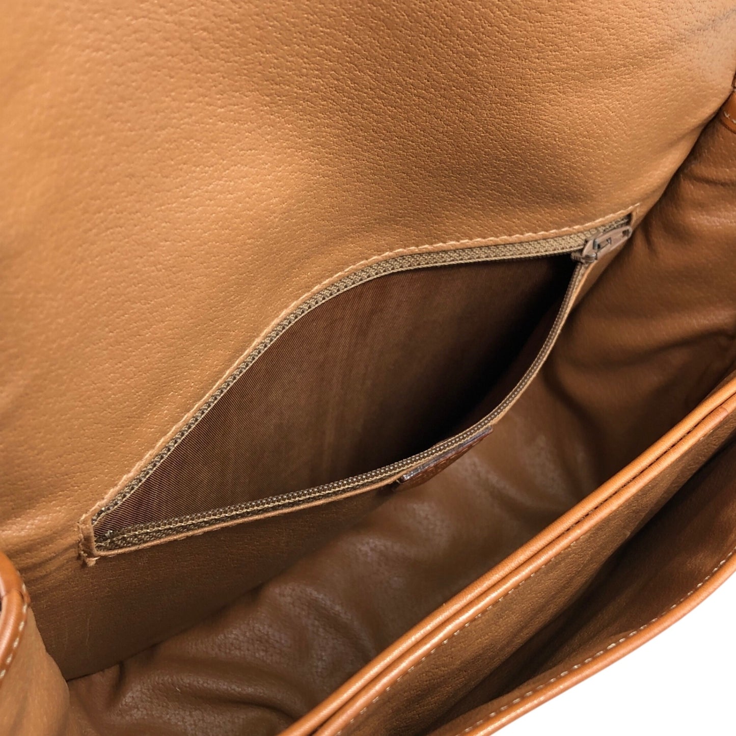 CELINE Macadam Blason Flap Shoulder bag Brown Vintage kv7fz3