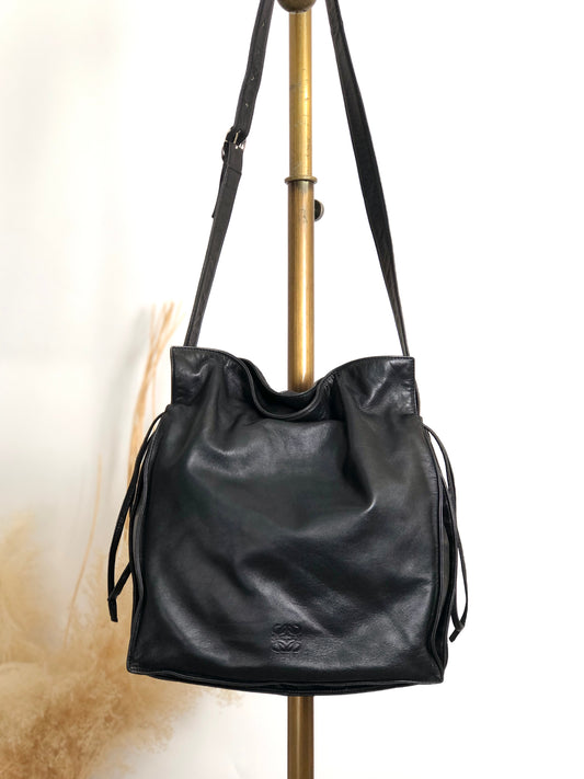 LOEWE Anagram Drawstring Shoulder bag Black Vintage zbxjy7