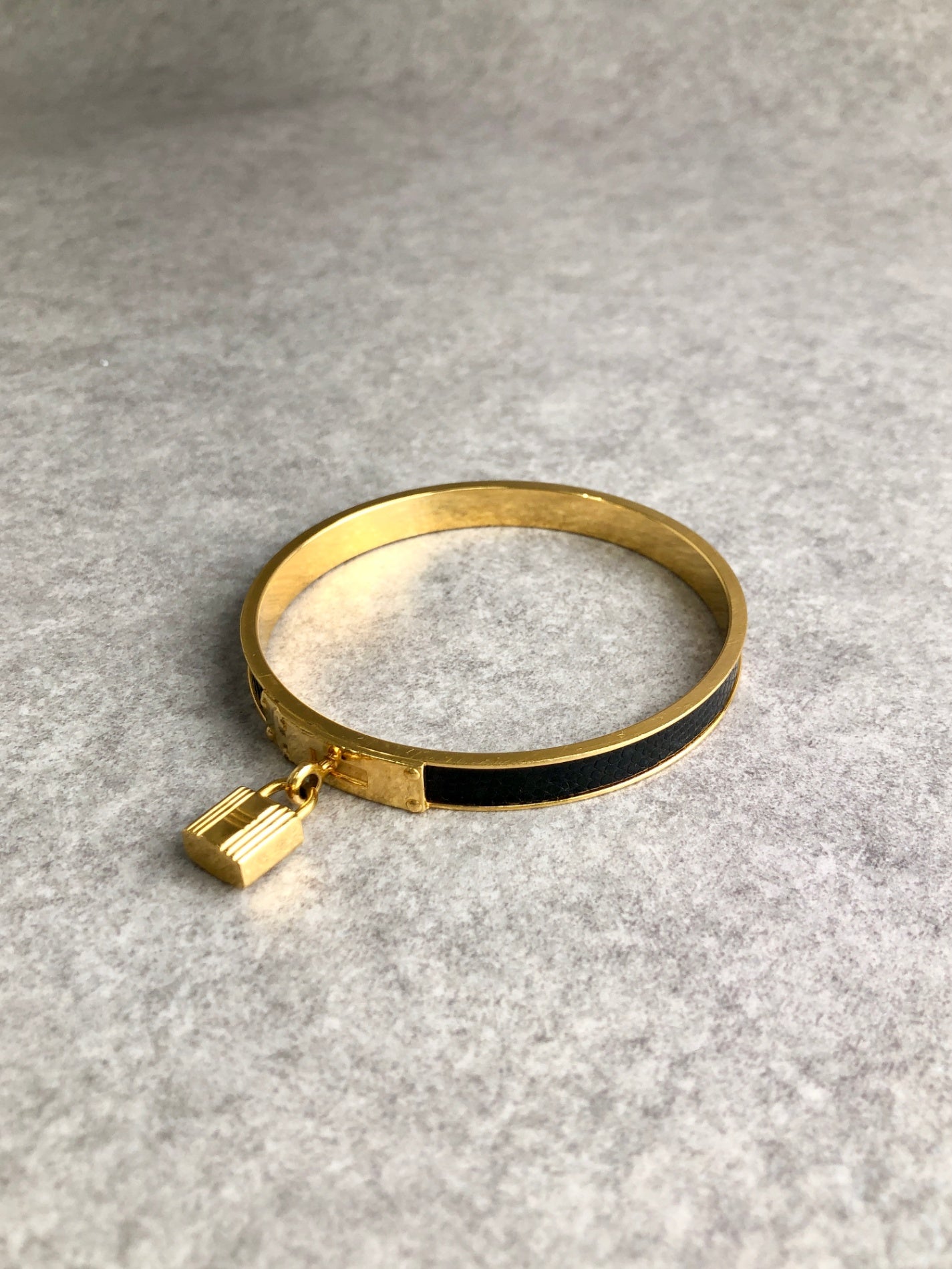 HERMES Bangle Black×Gold Vintage 2ixrvk