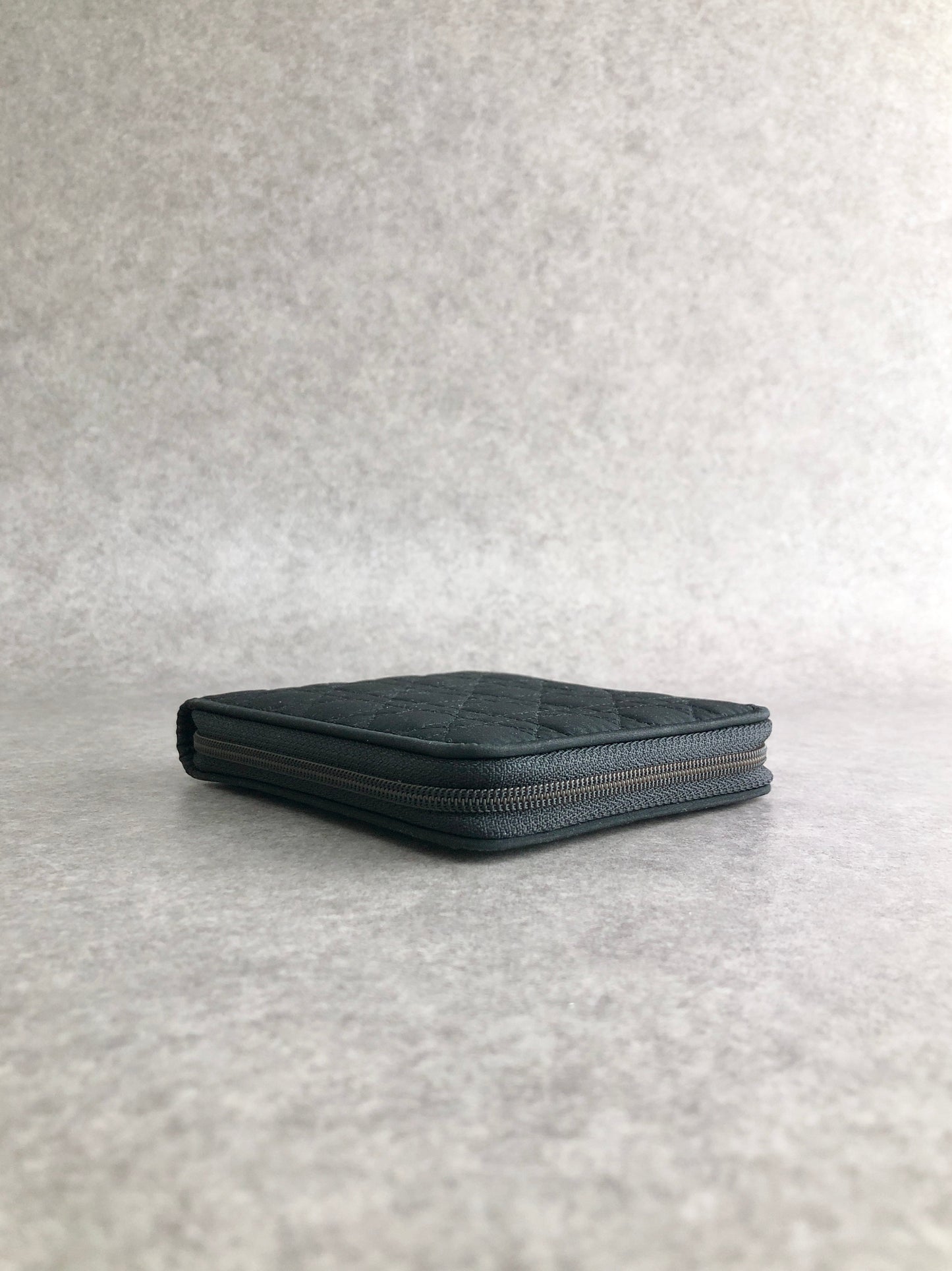 Christian Dior Cannage Folded Wallet Black Vintage ngbmez