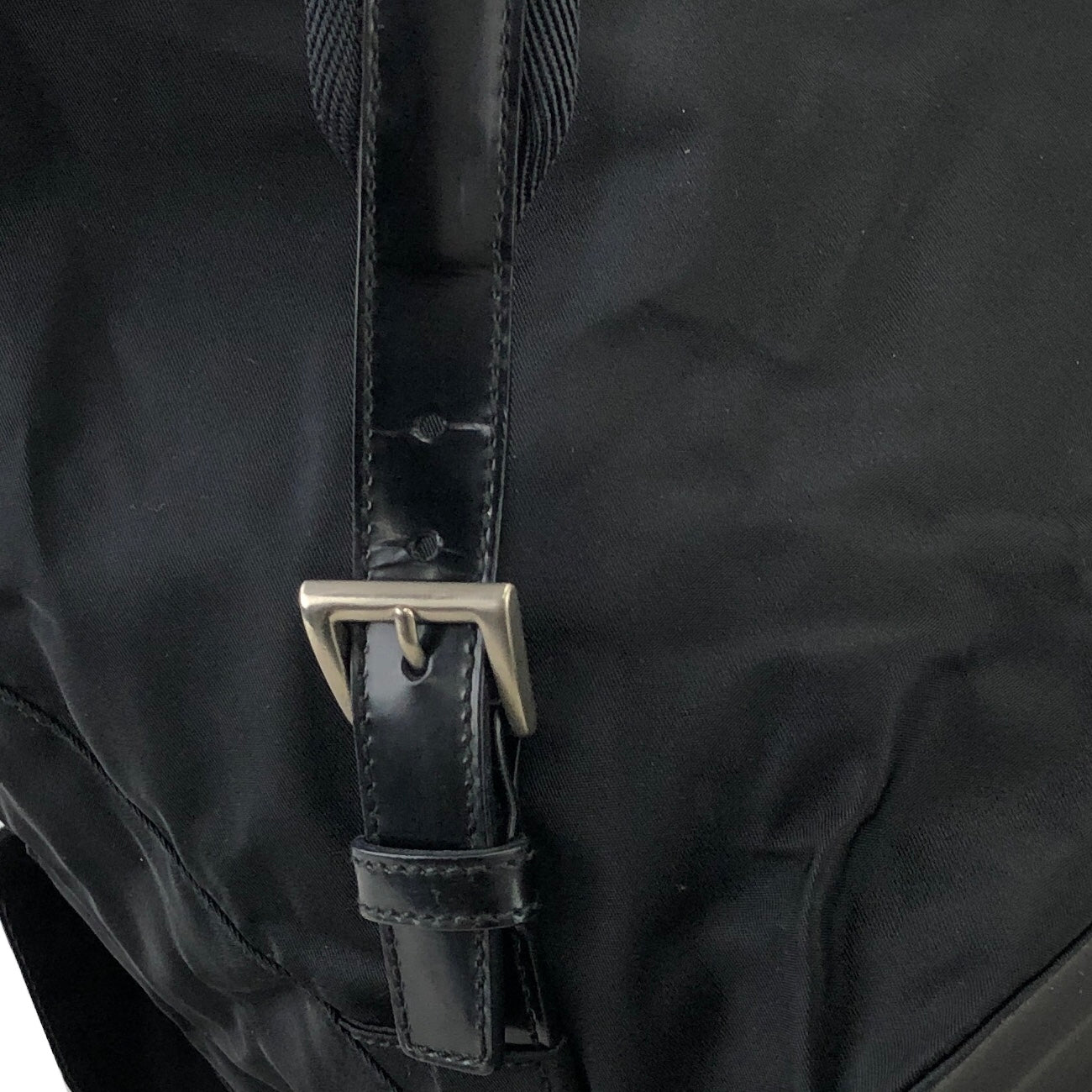 PRADA Triangle Logo Nylon Backpack Black Vintage hfi7ks