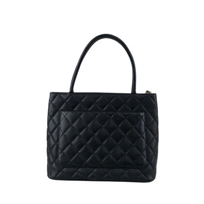 CHANEL Coco Mark Caviar Leather Handbag Black Vintage c6sifv