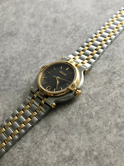 GUCCI Logo Quartz Watch Silver×Gold 9000L Vintage nv7cwc