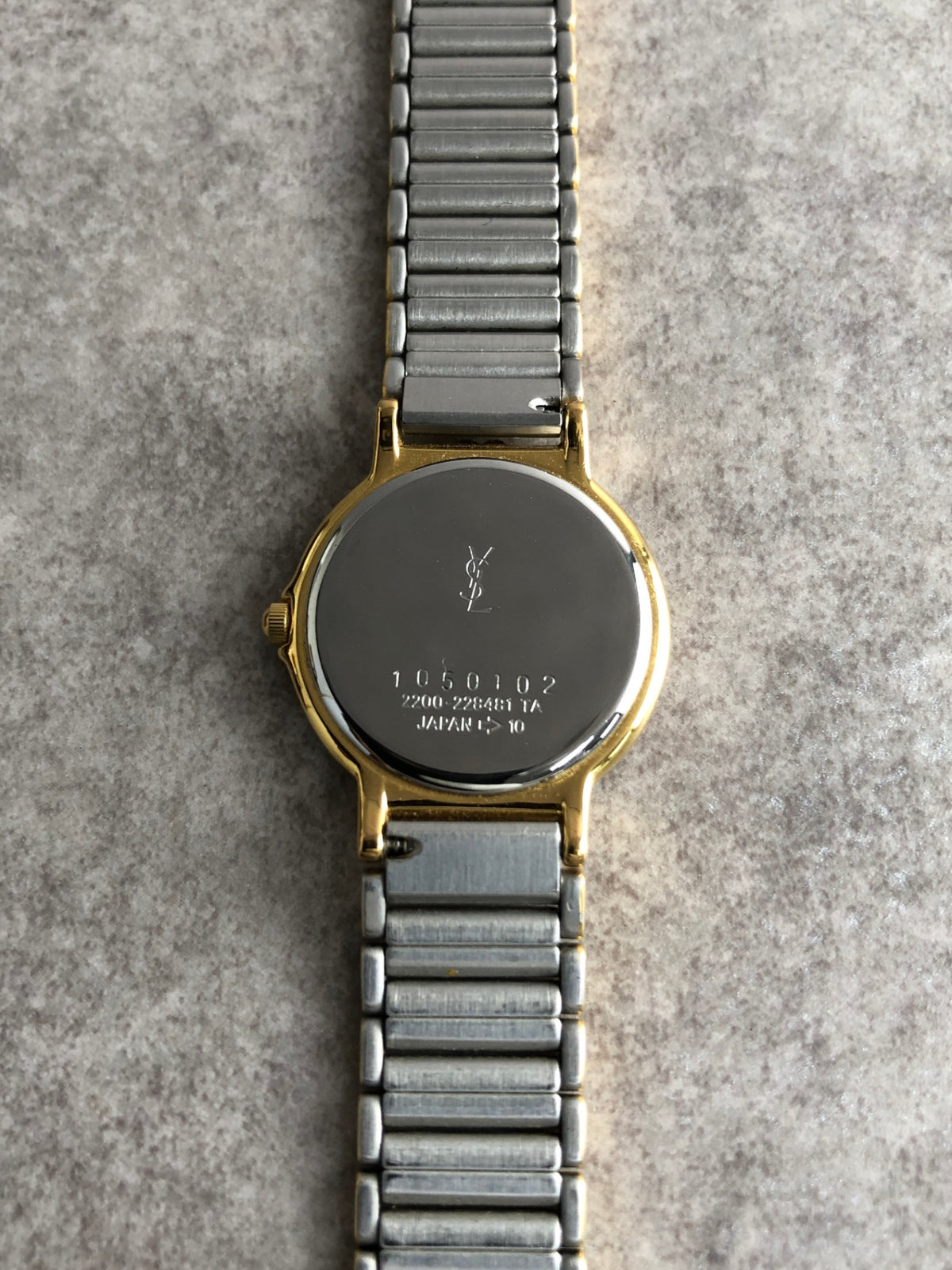 Yves Saint Laurent YSL Logo Quartz Watch Silver 2200-228481 TA Vintage yis3b6