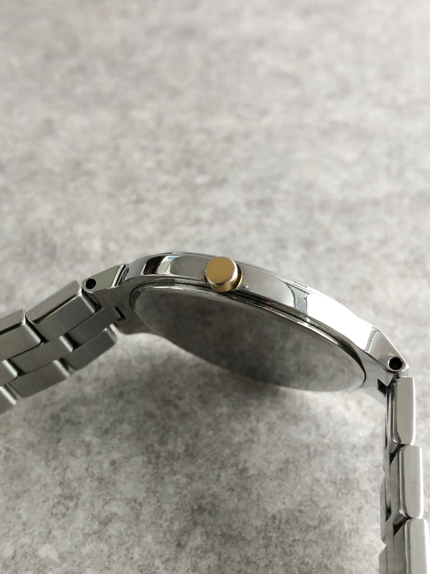 Yves Saint Laurent YSL Logo Quartz Watch Silver×Gold 9620-H13821Y Vintage 2pha88