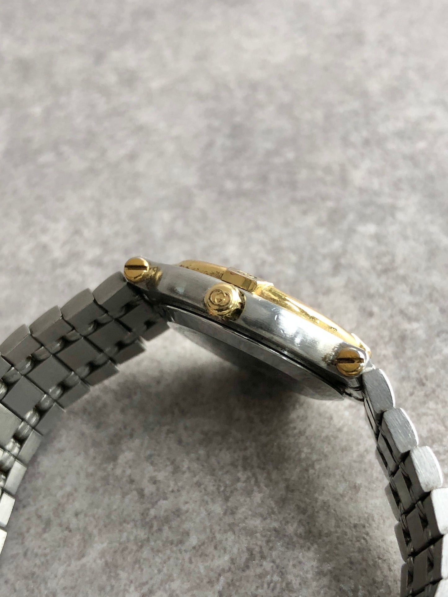 GUCCI GG Motif Watch Silver×Gold 9100L Vintage vgjnar