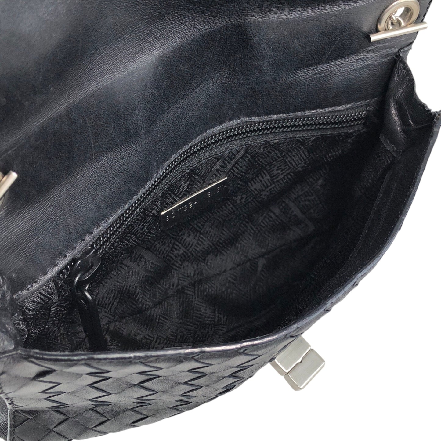 Bottega Veneta Intrecciato Turn Lock Shoulder bag Black Vintage jk5whm