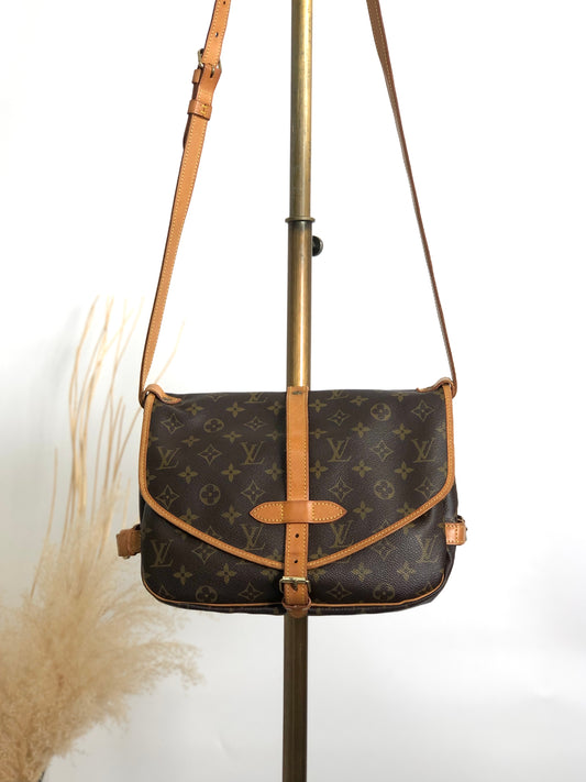 LOUIS VUITTON Monogram Shoulder bag Brown M42256 Vintage eirzhg