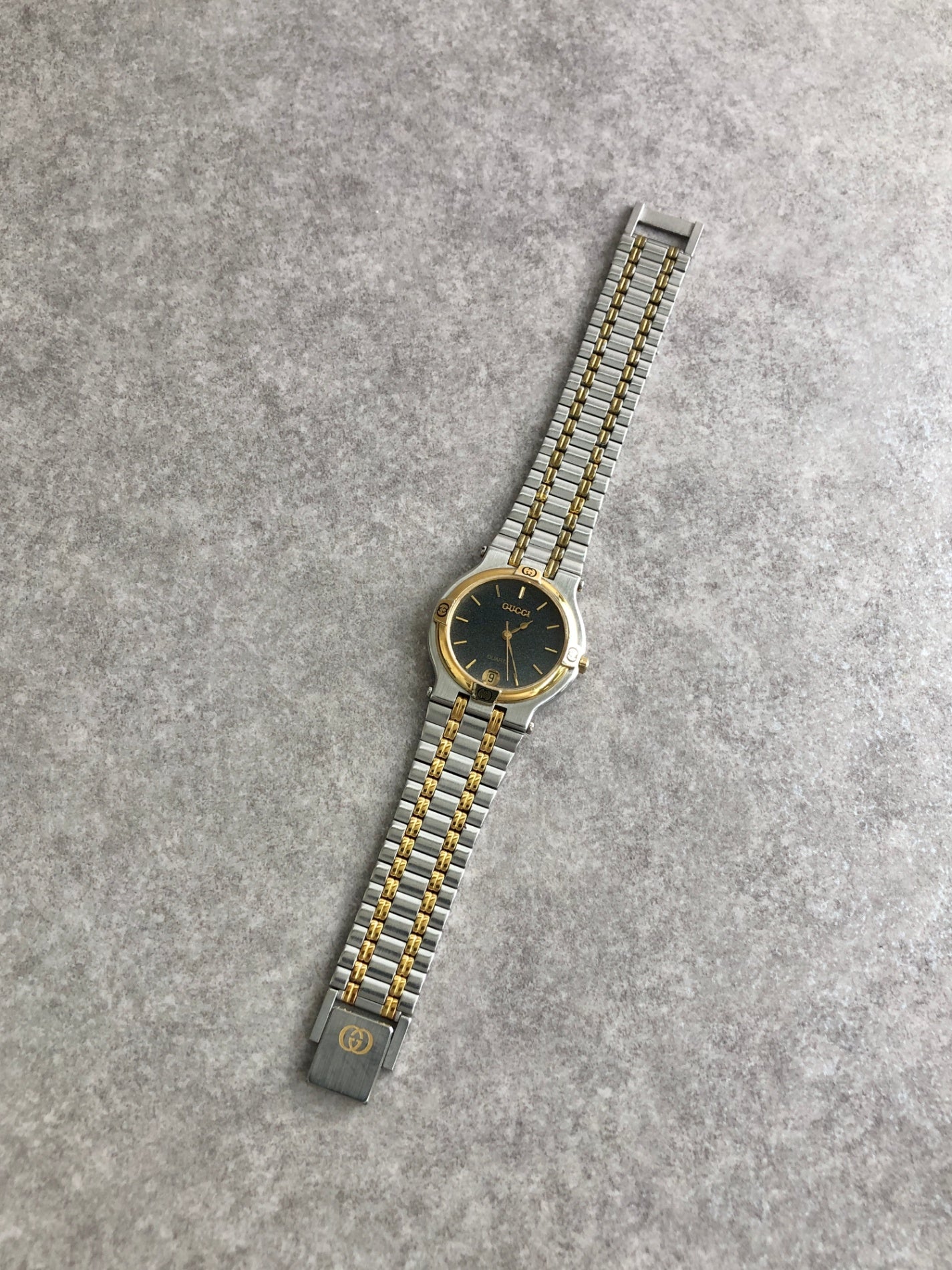 GUCCI Logo  Watch Silver×Gold 9000M Vintage devypm