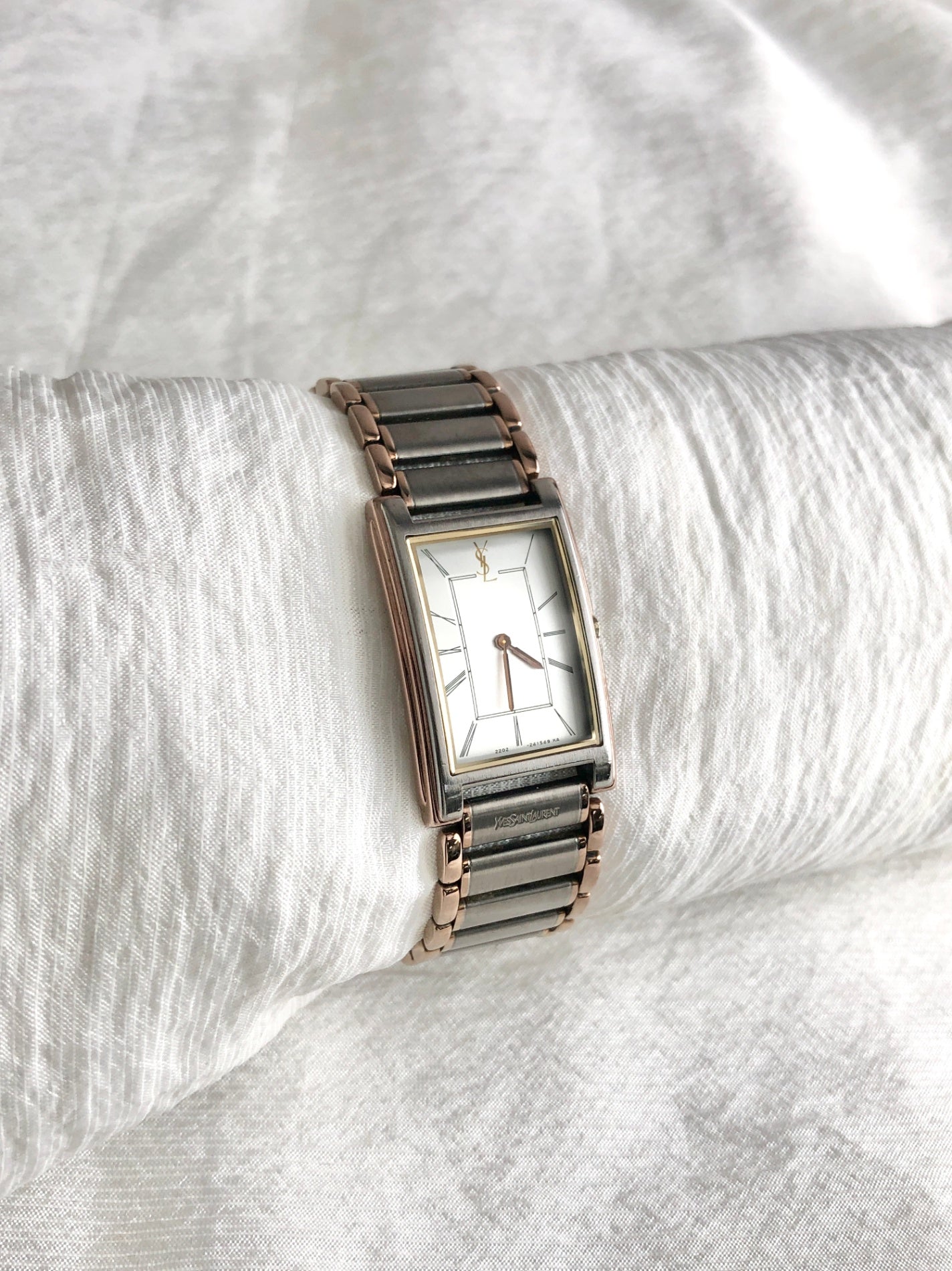 Yves Saint Laurent Quartz Watch Silver 2202-229061 Vintage 4rbv4z