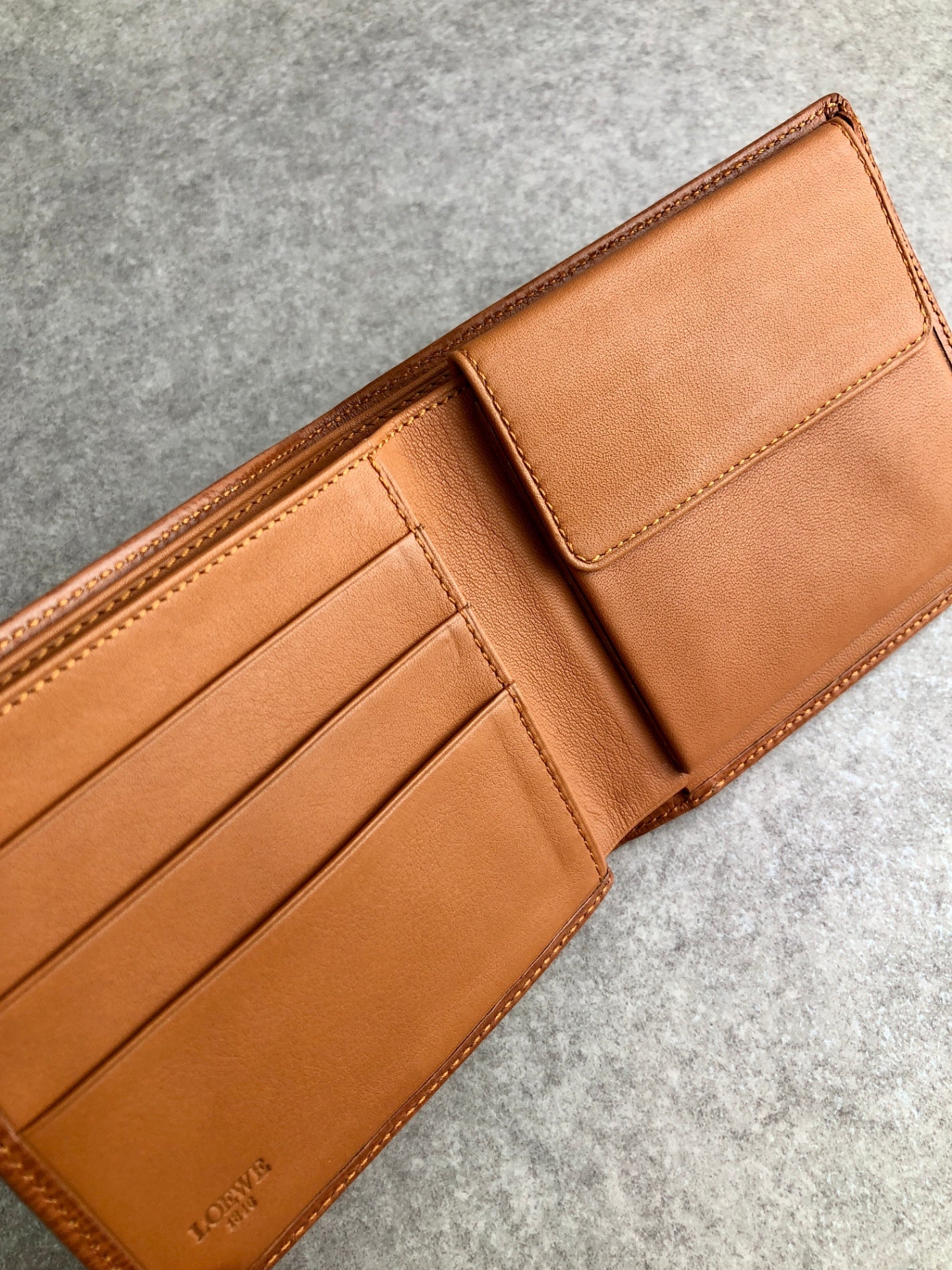 LOEWE Anagram Folded Wallet Brown Vintage ntgjhx