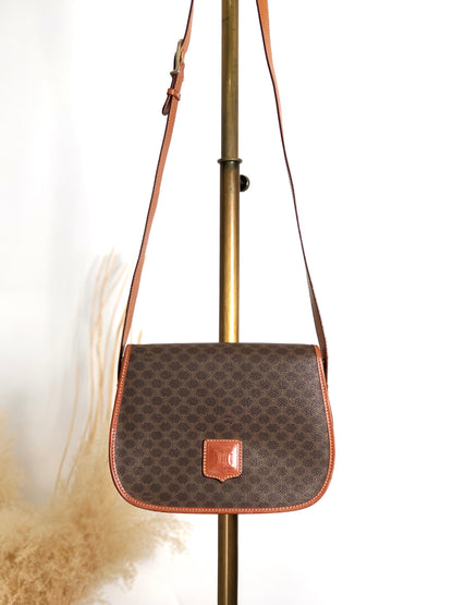 CELINE Macadam Blason Shoulder bag Brown Vintage 6pmbjw