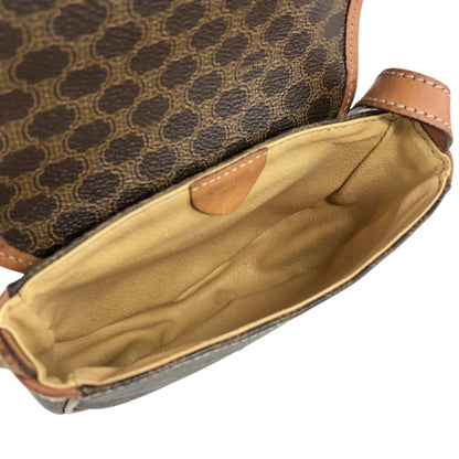 CELINE Macadam Triomphe Shoulder bag Brown Vintage hddfhp