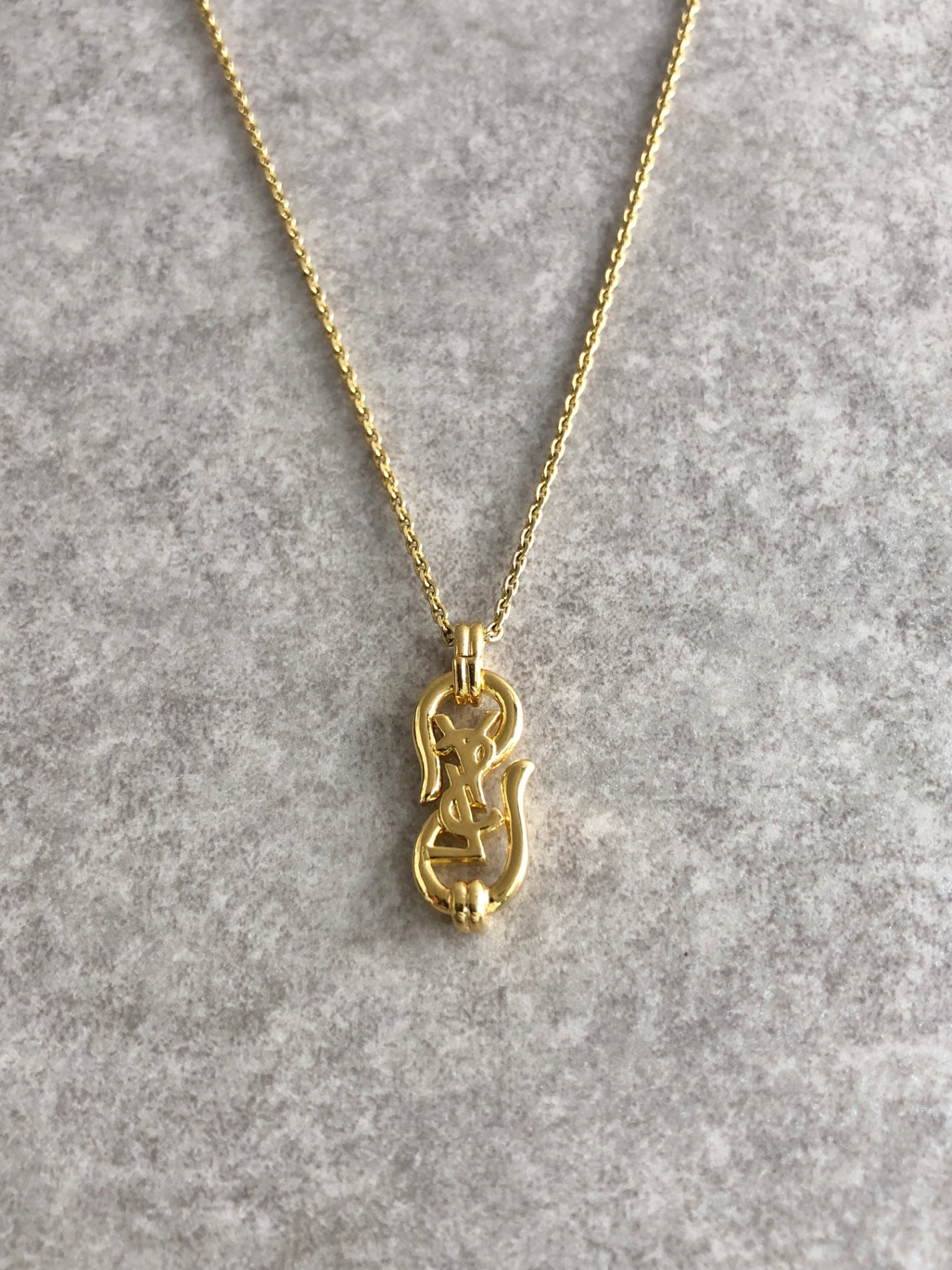 Yves Saint Laurent YSL Logo Necklace Gold Vintage jxgduk