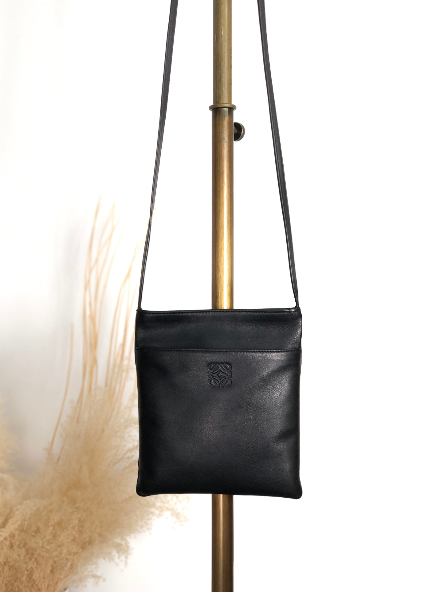 LOEWE Anagram Small Shoulder bag Black Vintage mhm7g5