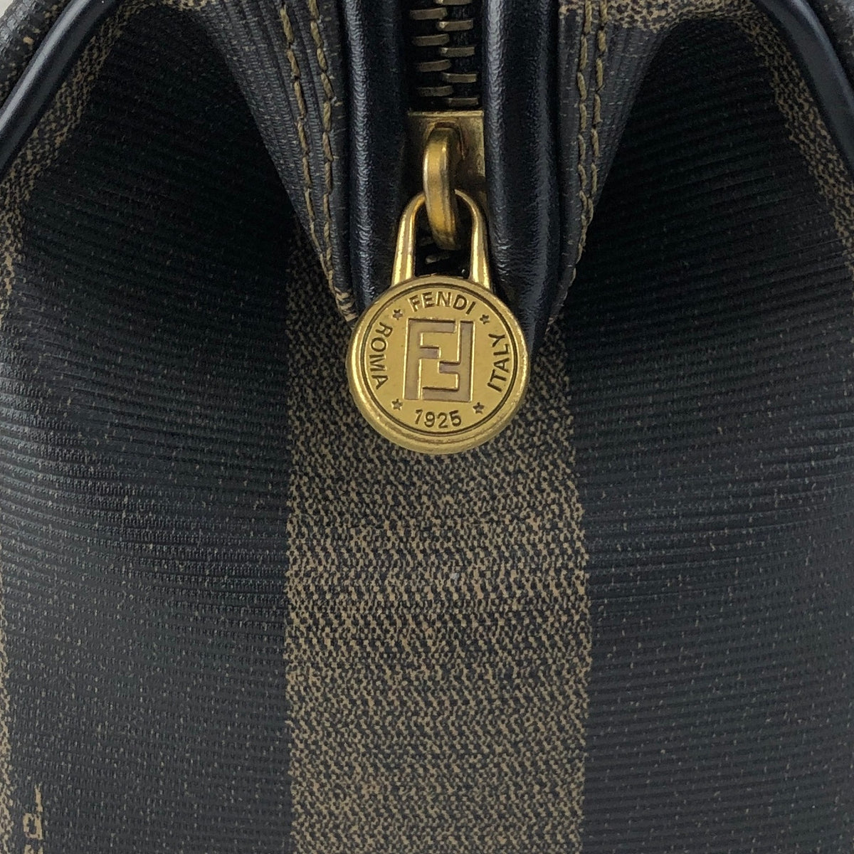 FENDI Pecan Two-way Small Boston bag Shoulder bag Black Vintage jy5pns