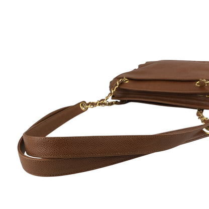CHANEL Logo Shoulder bag Brown Vintage xufczz