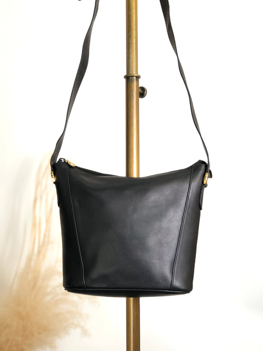 GUCCI Shoulder bag Black Vintage 2f8yuj