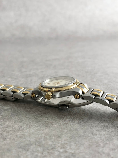 GUCCI Logo Quartz Watch Silver 9040L Vintage xggffd