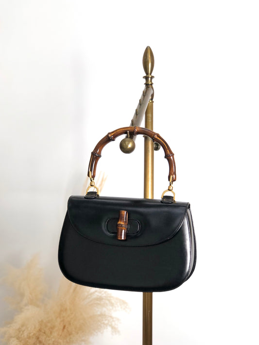 GUCCI Bamboo Turn Lock Handbag Black Vintage 57imw4