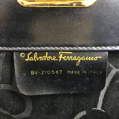 Salvatore Ferragamo Gancini Chain Shoulder bag Black Vintage zhmyy2