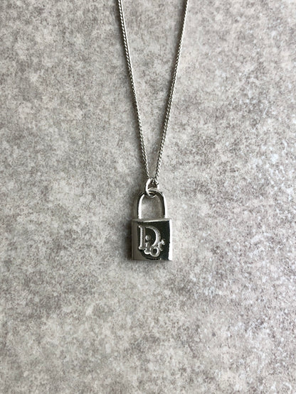 Christian Dior Padlock Necklace Silver Vintage kevyxf