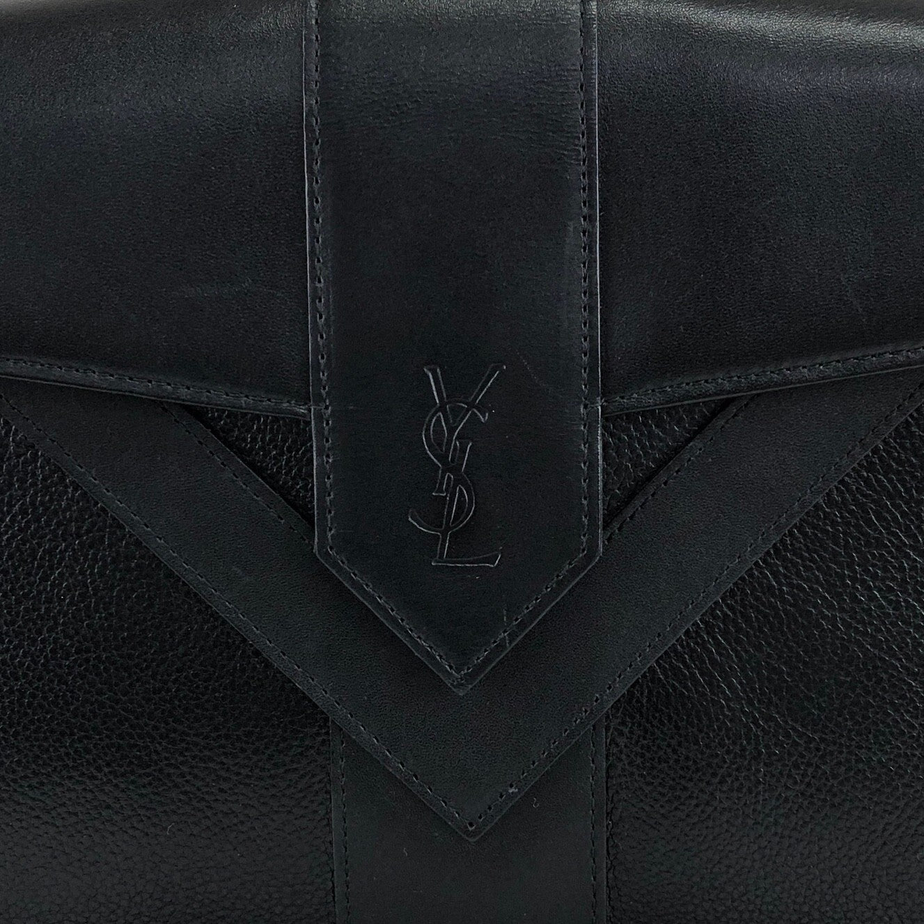 Yves Saint Laurent YSL Logo Shoulder bag Black Vintage jsxi6p