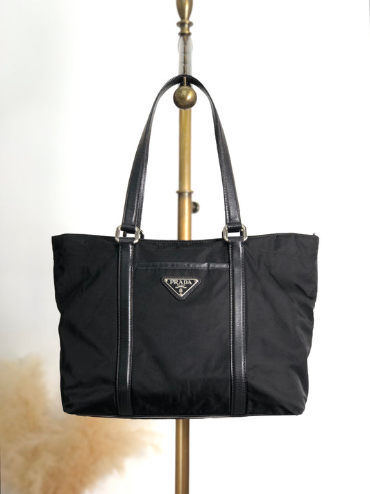PRADA Tessuto Triangle Logo Front Pocket Totebag Black Vintage f42pyf