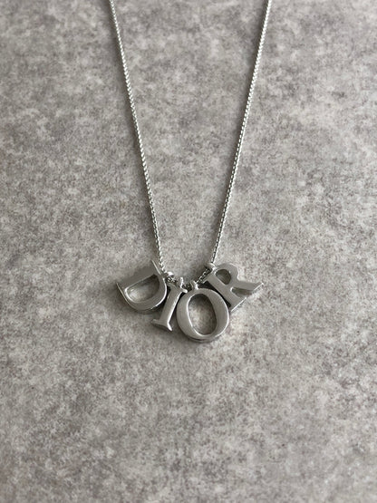 Christian Dior Logo Charm Necklace Silver Vintage x2sxgr