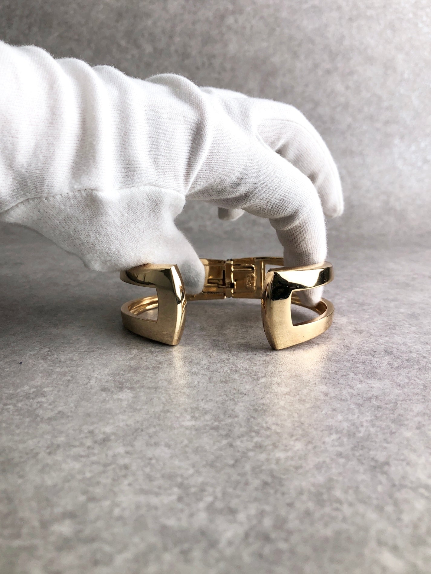 Christian Dior Bangle Gold Vintage 5vciit