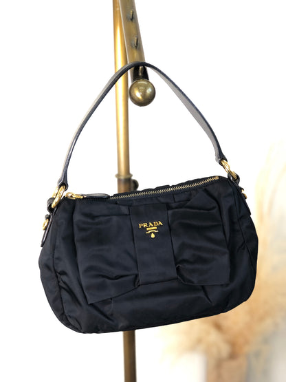 PRADA Logo Shoulder bag Black Vintage zhab8w