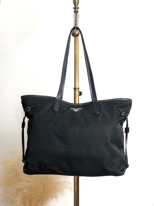 PRADA Logo Totebag Black Vintage tv4u47