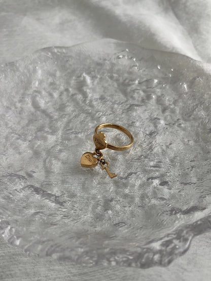 Christian Dior Heart Motif  Ring Gold Vintage 6kjsx4