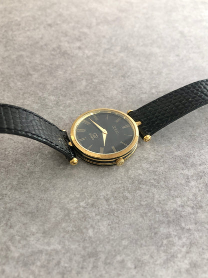 GUCCI Watch Black×Gold Vintage x7vvmr