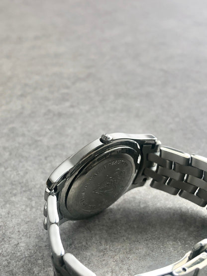 GUCCI Quartz Watch Silver×Black 5500M Vintage naczc4