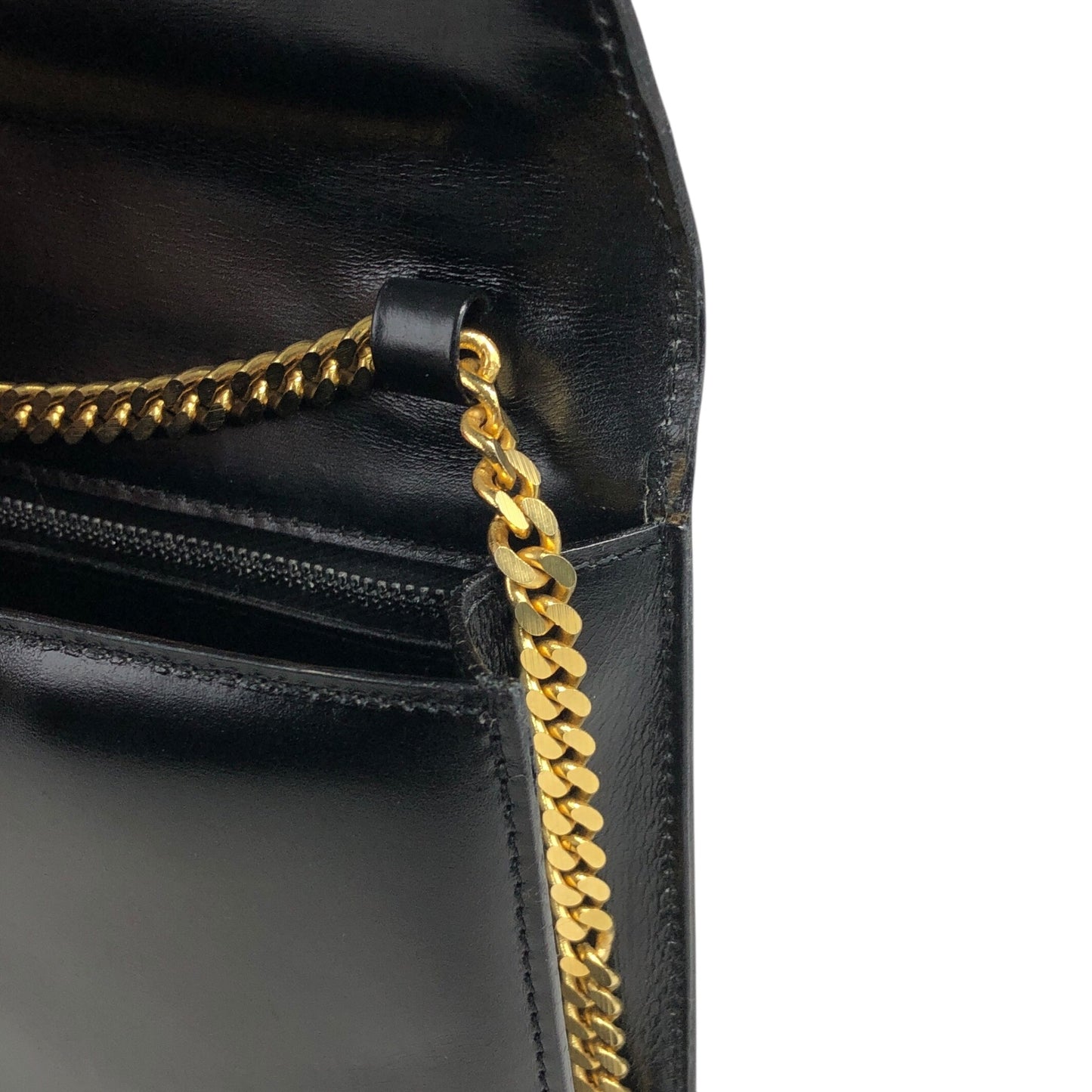 CELINE Blason Emblem Motif Chain Shoulder bag Black Vintage 2bfdfw