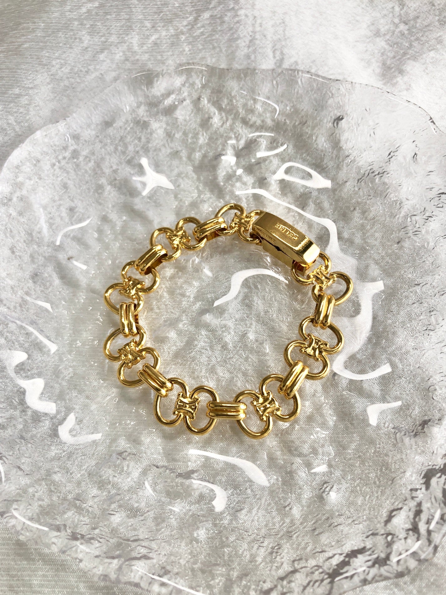 CELINE Triomphe Bracelet Gold Vintage vxnjir
