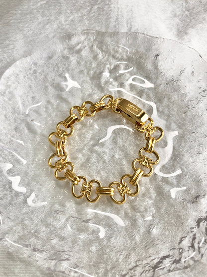 CELINE Triomphe Bracelet Gold Vintage vxnjir