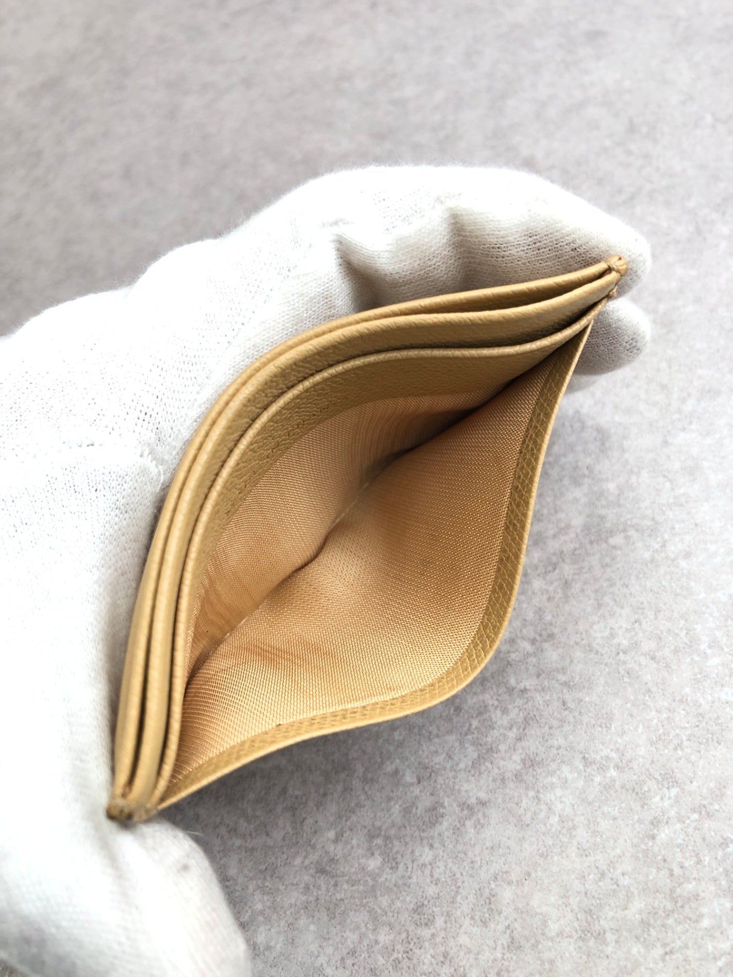 CHANEL Card holder Beige Vintage sap6sk