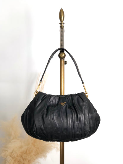 PRADA Logo Shoulder bag Black Vintage 6yixa5