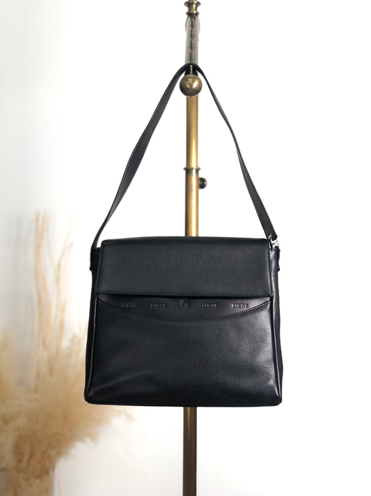 LOEWE Logo Embossed Shoulder bag Black Vintage ni55eb