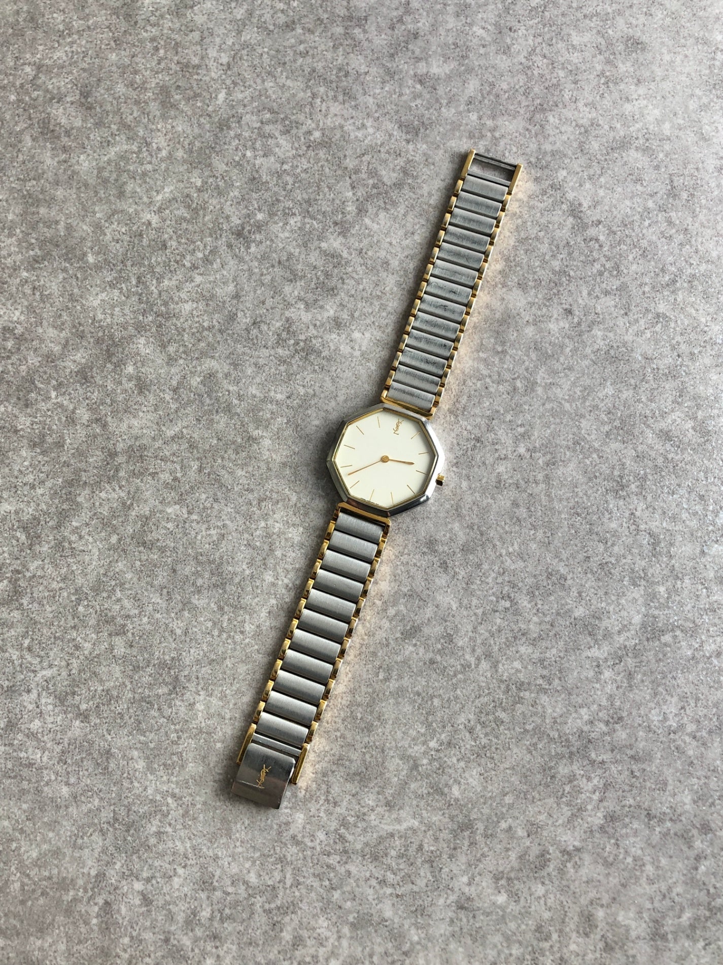 Yves Saint Laurent YSL Logo Watch Silver 2720-272269 Vintage 2v8csm