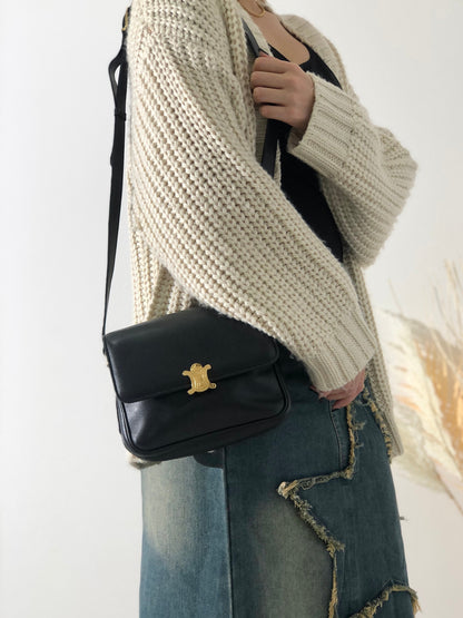 CELINE Triomphe Leather Crossbody Shoulder bag Black Vintage hn5feu