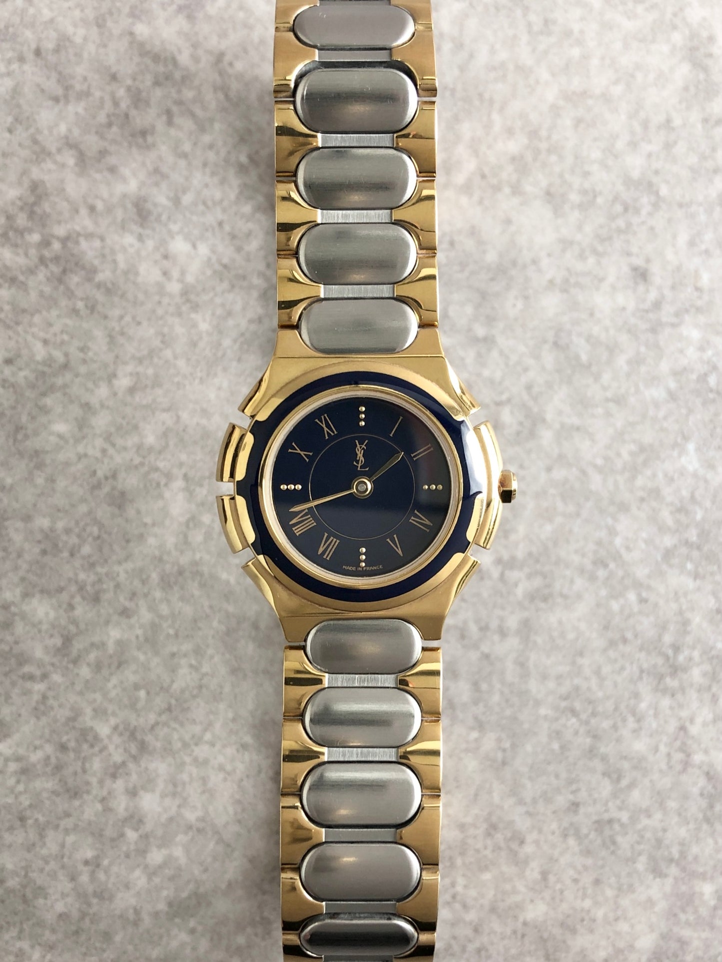 Yves Saint Laurent YSL Logo Watch Silver×Gold 527921 Vintage uy8xst