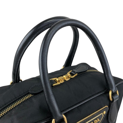 PRADA Triangle Logo Two-way Small Boston bag Shoulder bag Black Vintage 8z5ju7