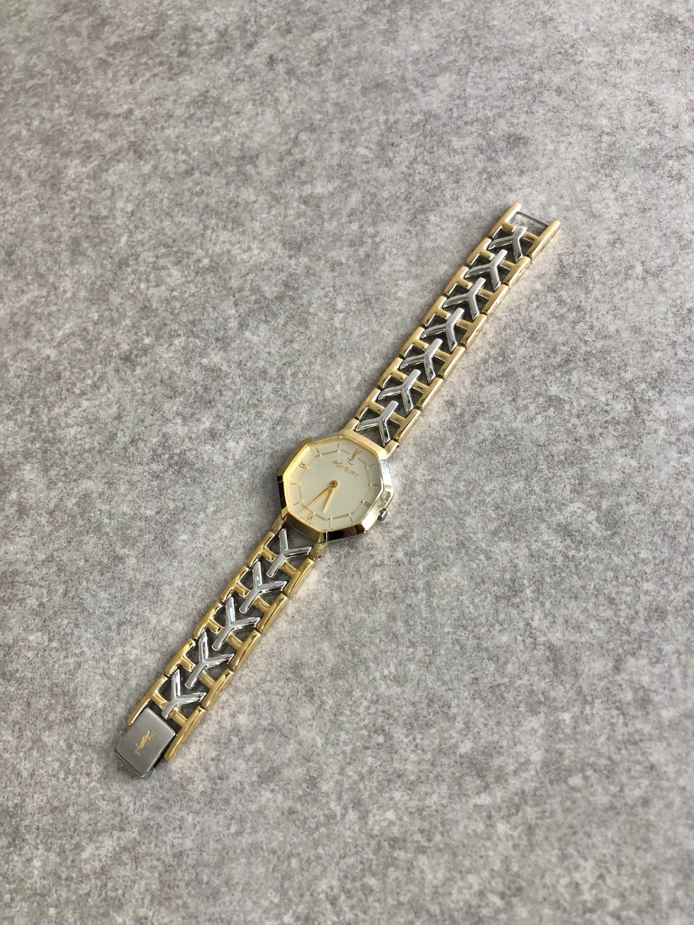 Yves Saint Laurent YSL Logo Watch Silver×Gold 4620-E62143 Vintage tivs5z